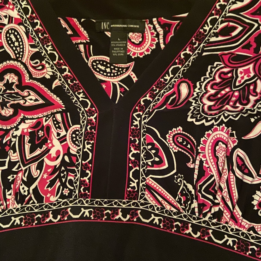 Dress - Picture 2 of 3